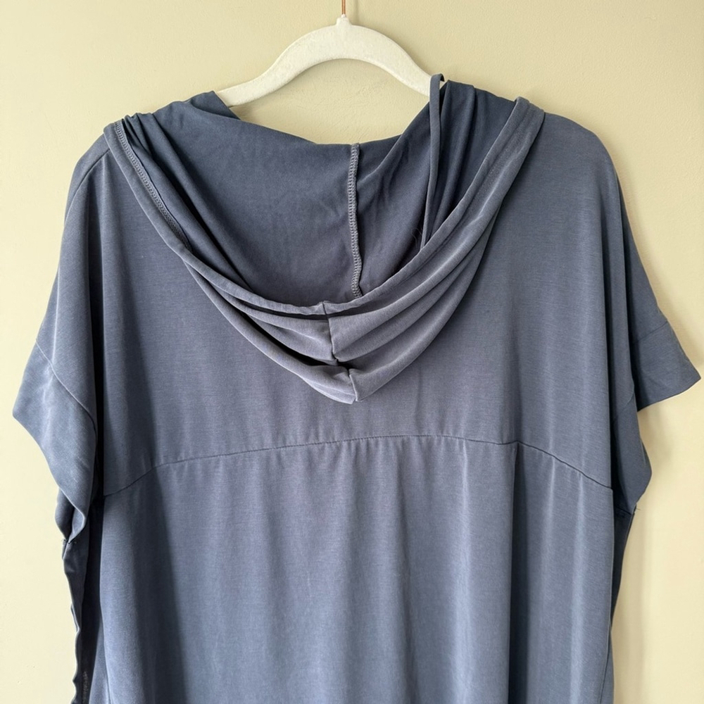 Green Envelope Blue Zippered Relaxed Tee Hoodie Side Slits Size M - Picture 8 of 11